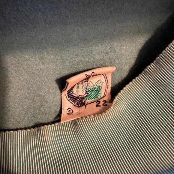 1960s Nelkin Green Faux Fur Feather Hat Grenadier Austria Vintage Hollywood - Picture 3 of 7